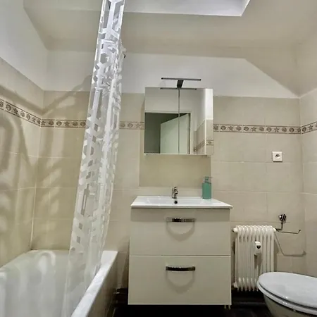 Cosy Studio With Pool Near The Sea