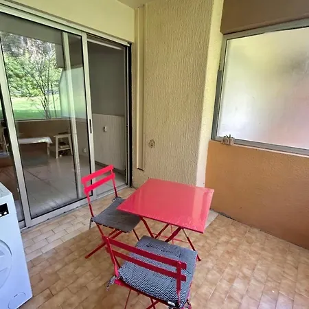 Cosy Studio With Pool Near The Sea Nice